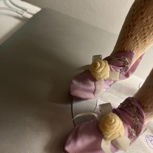 Schmid Doll House 1988 June Amos Grammer Porcelain Doll - Picture 3 of 5